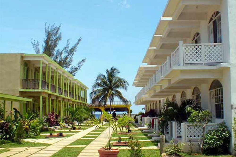 Santana Beach Resort 3*. Pleasure Beach Resort 3. Mayflower Beach Resort 3*.